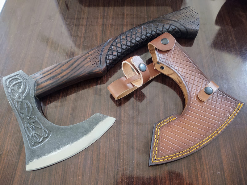 Hache de lancer Viking avec finition vieillie ⚔️ Boutique Épées Hache de lancer Viking avec finition vieillie ⚔️ Boutique Épées