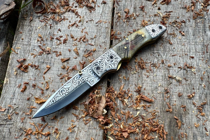 Folding Pocket Knife J2 steel Natural Mountain Sheep Horn Handle with Hand Engraved Bolster and Hand Engraved Blade USFOL05