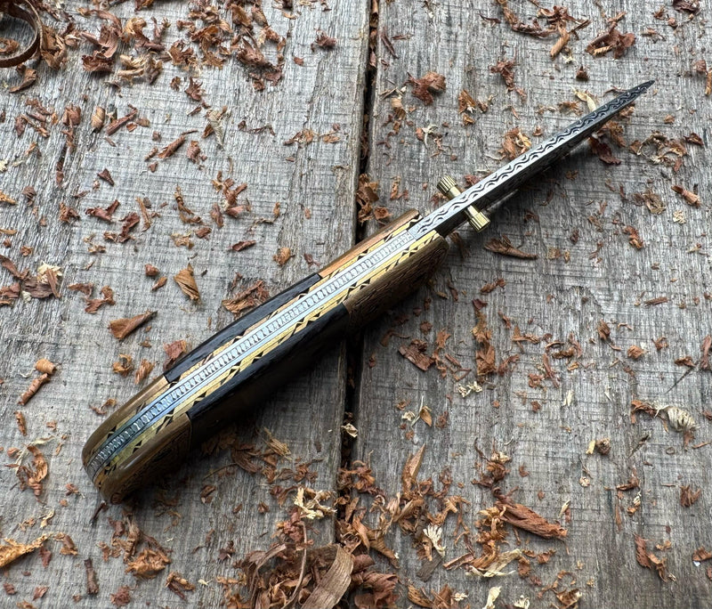 Folding Pocket Knife J2 Steel with Wenge Wood Handle & Hand Engraved Details – USFOL06