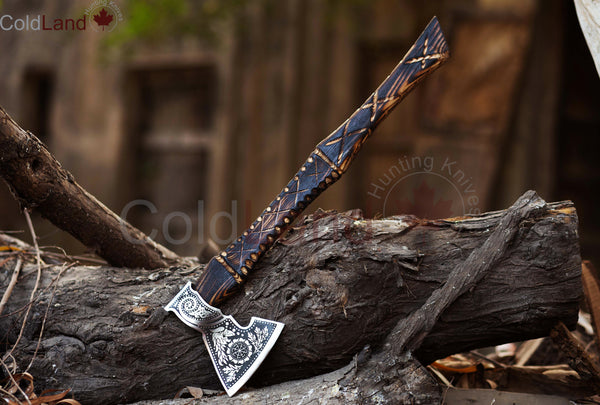 Carbon Steel Carnage: ARSAXE22Camping Axe for the Ultimate Outdoor Adventure