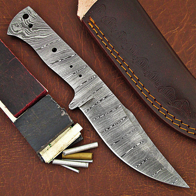 Handmade Damascus Steel Knife (Blank Blade) 